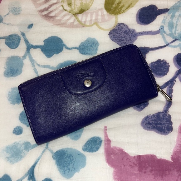 Longchamp wallet